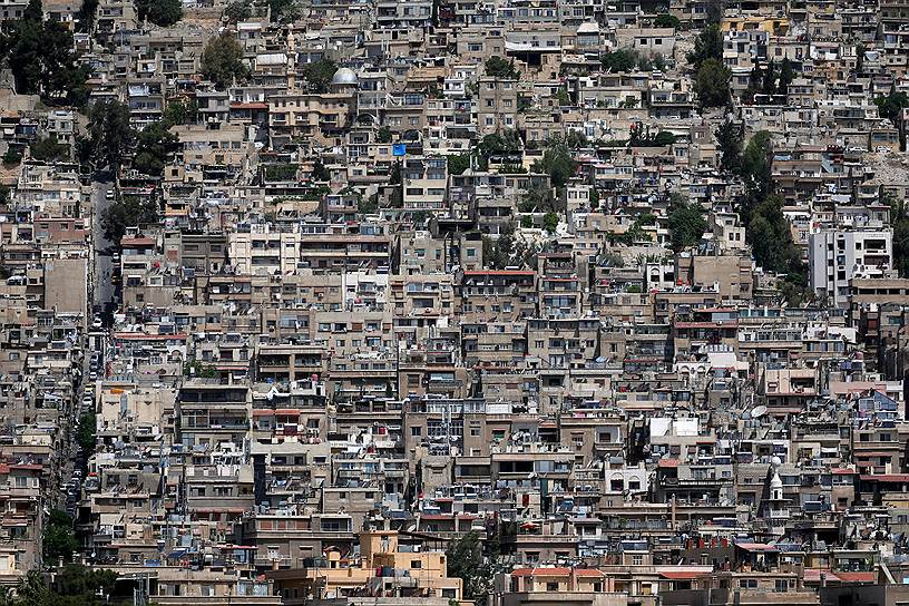 Дамаск, Сирия. Вид на жилой квартал на горе Джебель-Касиюн