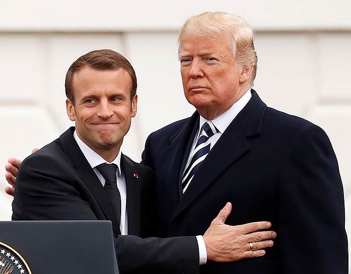 Вашингтон, США. Президенты Франции и США Эмманюэль Макрон (слева) и Дональд Трамп во время встречи