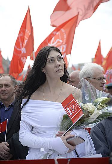 Шествие и митинг, посвященные Международному дню солидарности трудящихся и социально-экономическим проблемам, в Москве 