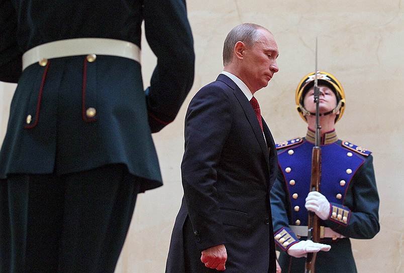 7 мая 2012 года состоялась новая инаугурация Владимира Путина, выигравшего президентские выборы в марте 2012-го
