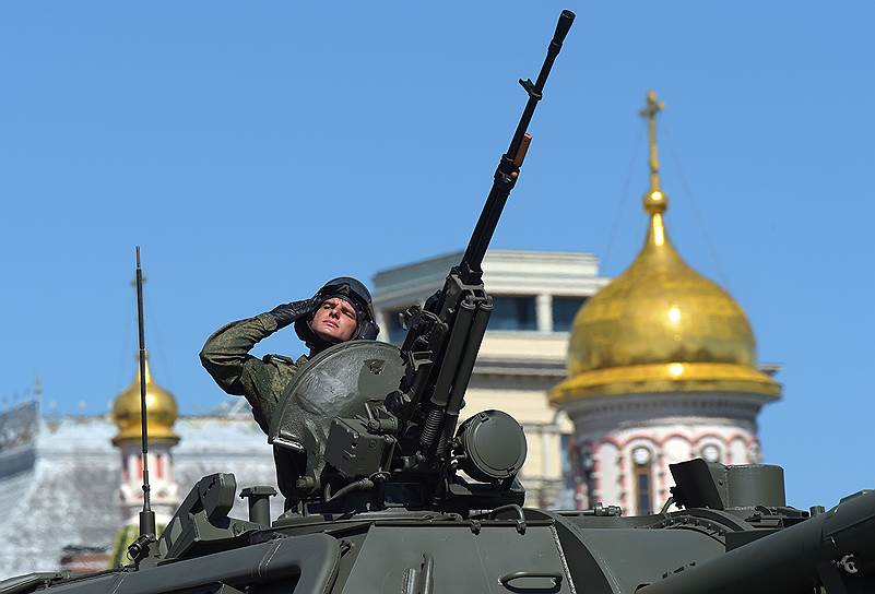 Парад военной техники