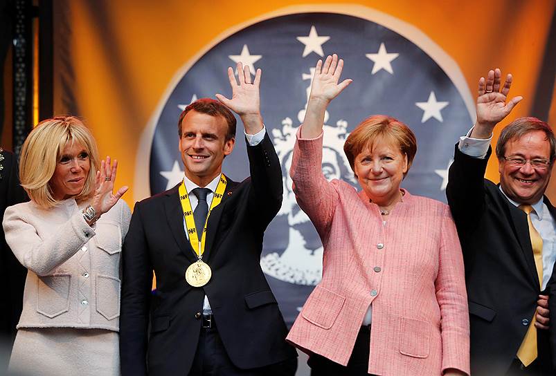Президенту Франции Эмманюэлю Макрону, канцлеру Германии Ангеле Меркель и президенту Украины Петру Порошенко, сократившим «нормандскую четверку» до «тройки», удалось легко обо всем договориться