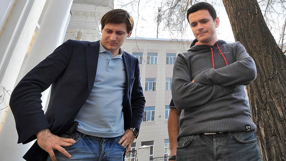 Почему Илья Яшин и Дмитрий Гудков раскритиковали праймериз «Яблока»