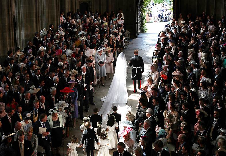 Герцог и герцогиня Суссекские после церемонии венчания