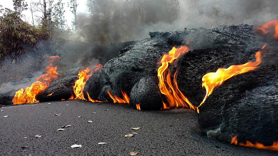 Из-за извержения вулкана эвакуировались около 2 тыс. жителей округа Пуна на юго-востоке Большого острова Гавайского архипелага 