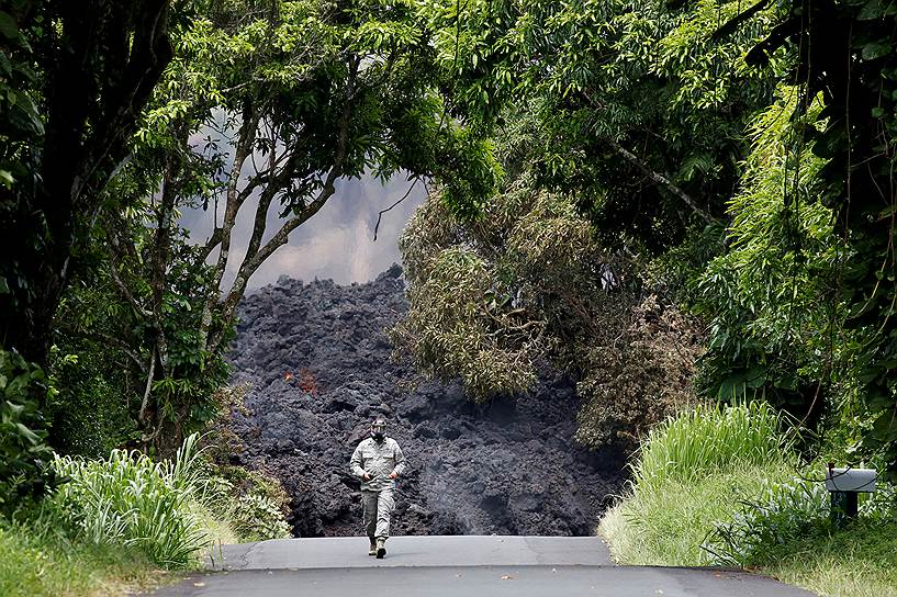 Последствия извержения вулкана Килауэа ликвидируют солдаты Национальной гвардии