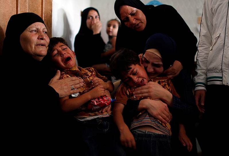 Сектор Газа. Семья палестинца, убитого в столкновениях с израильскими военными 