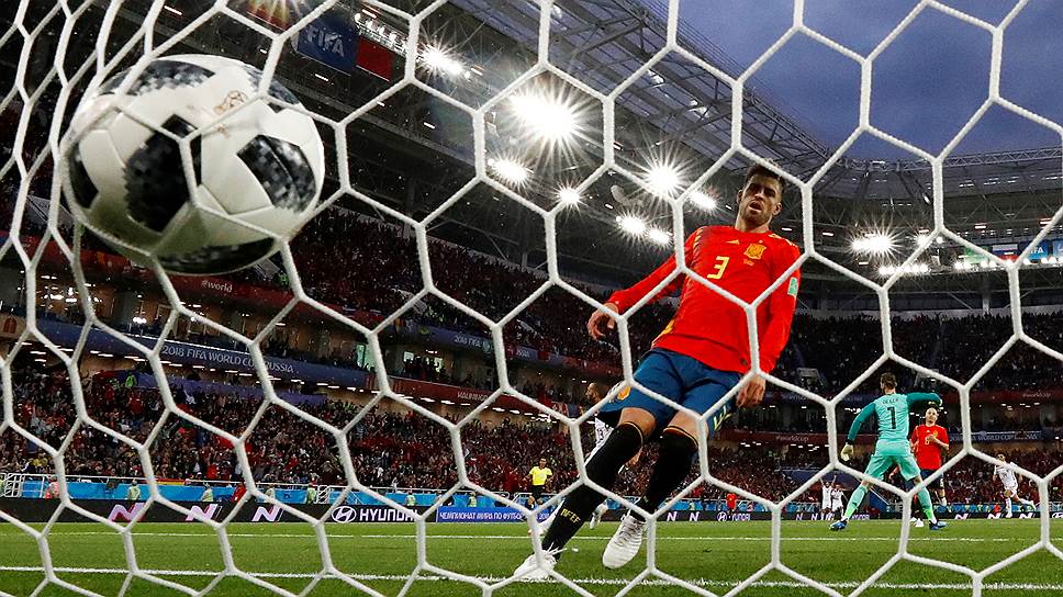 “Ъ” провел онлайн-трансляцию матча Испания—Марокко