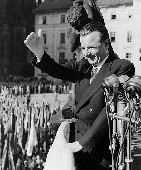 Приход к власти в Чехословакии коммунистов во главе с Готвальдом (на фото) вывел из равновесия западные правительства
