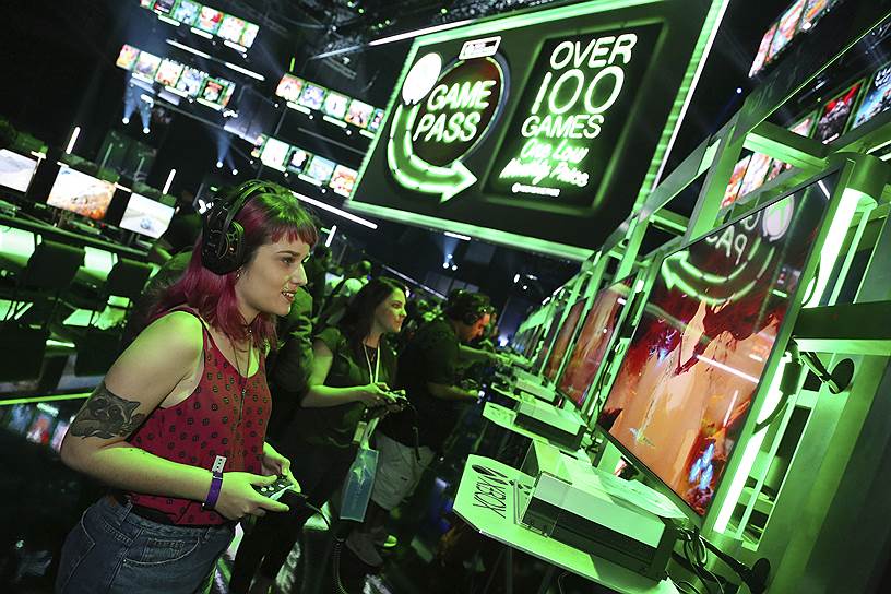 Microsoft анонсировала покупку сразу четырех студий разработчиков видеоигр: Undead Labs, Playground Games, Ninja Theory, Compulsion Games, а также о создании новой студии под названием The Initiative