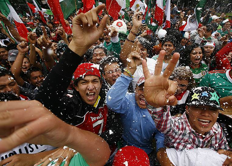 Победители футбольного финала Олимпиады в Лондоне мексиканцы мечтали об экономическом процветании