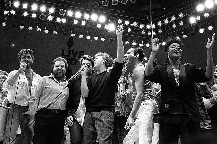13 июля 1985 года группа выступила на благотворительном концерте «Live Aid» на стадионе «Уэмбли», который до сих пор считается одним из лучших выступлений группы