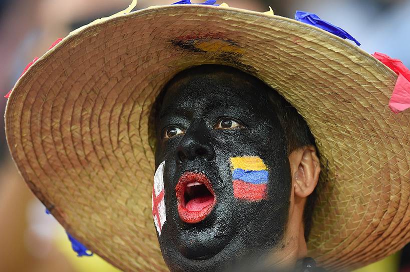 Болельщик сборной Колумбии на стадионе «Спартак» во время матча со сборной Англии