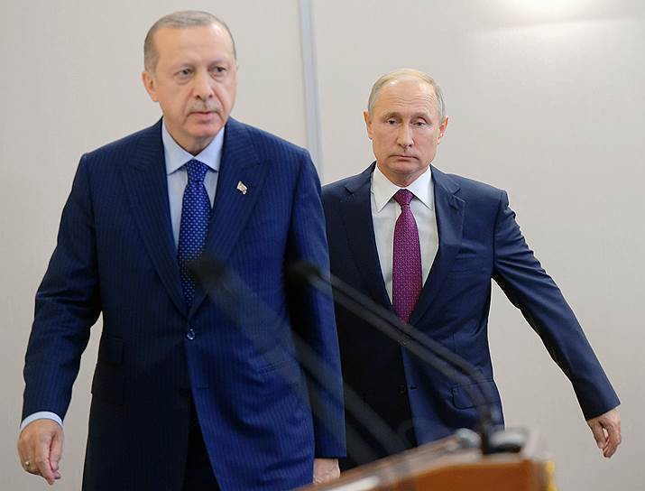 Президент Турции Реджеп Тайип Эрдоган (слева) и президент России Владимир Путин