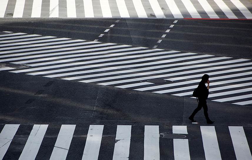 Токио, Япония. Диагональный пешеходный переход 