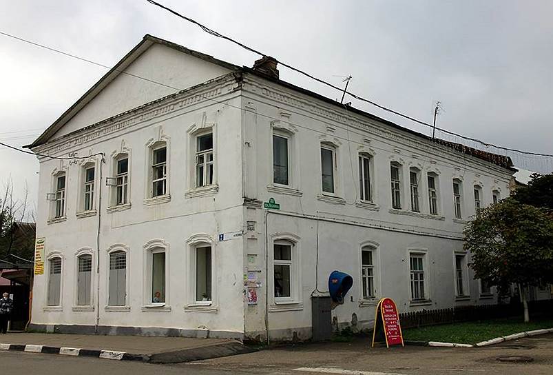 Дом с чайной купца Писарева в Боровске