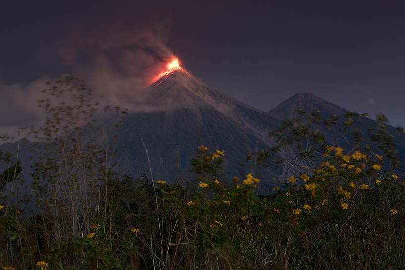 Эскуинтла, Гватемала. Извержение вулкана Фуэго 