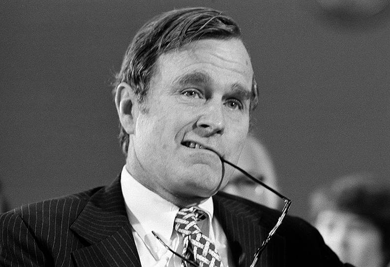 В 1974 году при Джеральде Форде Буш был назначен главой Бюро по связям США с КНР. В 1976–1977 годах — директор ЦРУ.