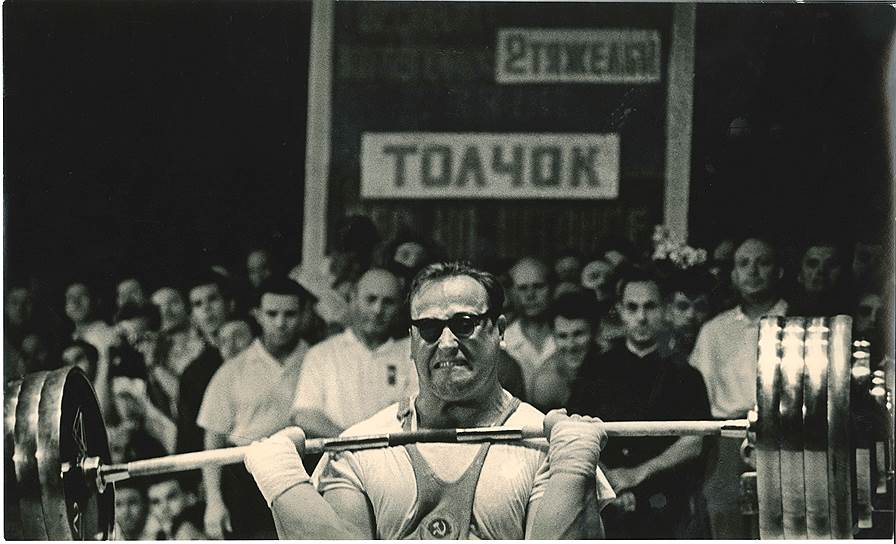 Самый сильный человек планеты. Чемпион Олимпийских игр Юрий Власов. Москва, 1960 год