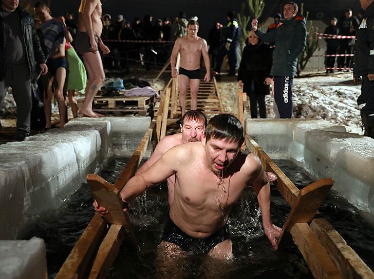 Крещенские купания в Волгограде