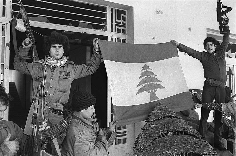 Гражданская война в Ливане (1975-1990) похоронила представления об идеальном Ближнем Востоке. Бейрут, 1976 год