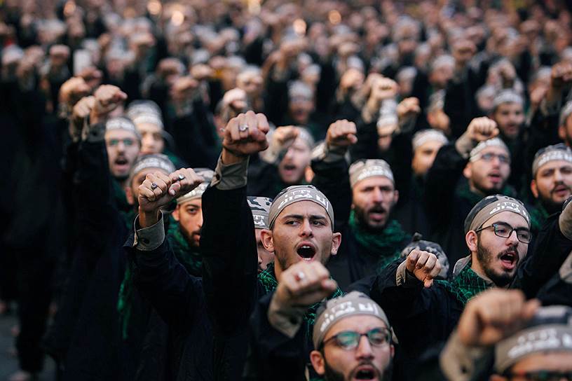 Бейрут, Ливан. Сторонники военизированной шиитской организации «Хезболла»