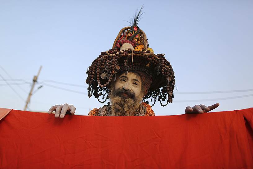 Прайаградж, Индия. Местный аскет на индуистском празднике Кумбха Мела