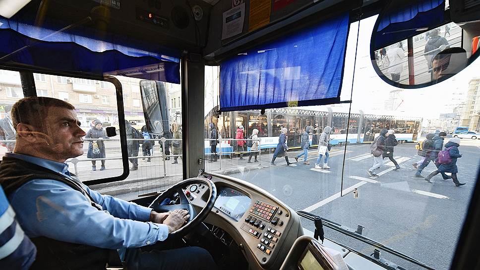 Водителям грузовиков и автобусов запретят находиться за рулем более девяти часов в сутки