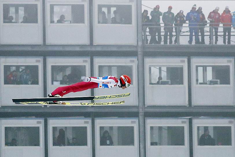 Инсбрук, Австрия. Немецкий лыжник Эрик Френцель на чемпионате мира по лыжным видам спорта