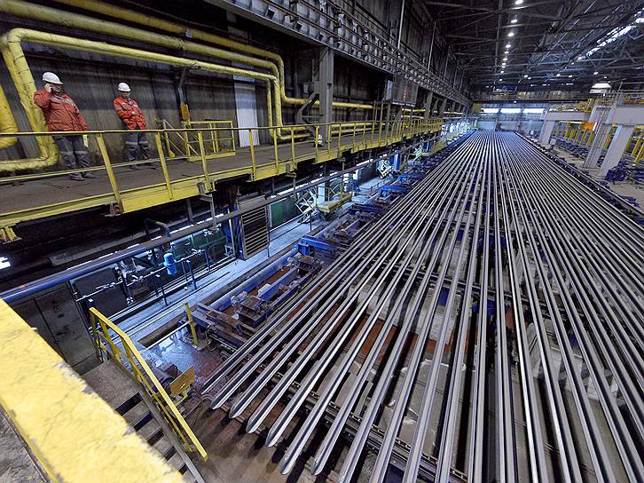 Evraz steel. Усольский металлургический завод. ЗСМК Новокузнецк. Западно Сибирский металлургический завод Новокузнецк. Evraz Steel House