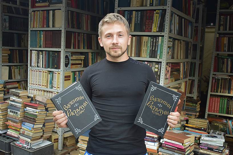 Основатель «Книжного приюта» Евгений Гинтов