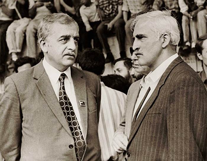Лидеры грузинского движения за независимость в конце 80-х Звиад Гамсахурдиа (слева) и Мераб Костава, 1989 год 