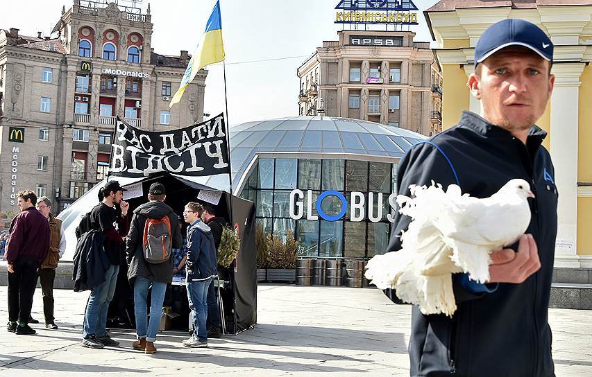 Предвыборная агитациия на улицах Киева