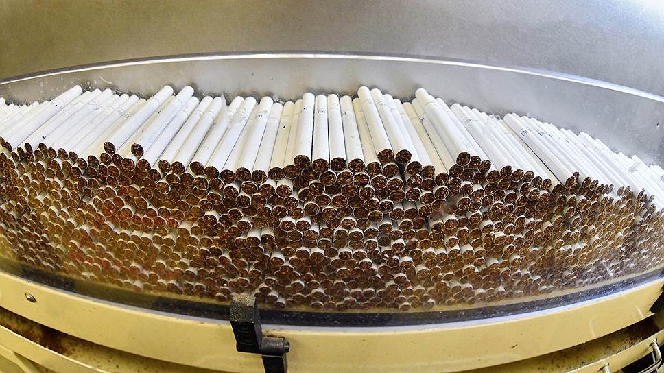 Какова доля нелегальных сигарет в России
