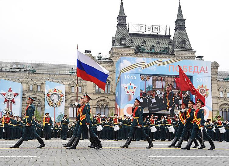 Участники Парада Победы на Красной площади