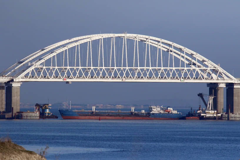 Фотография, сделанная в Керченском проливе в ноябре 2018 года 