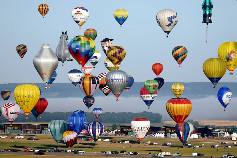 Шамбле-Бюссьер, Франция. Лотарингский всемирный фестиваль воздушных шаров