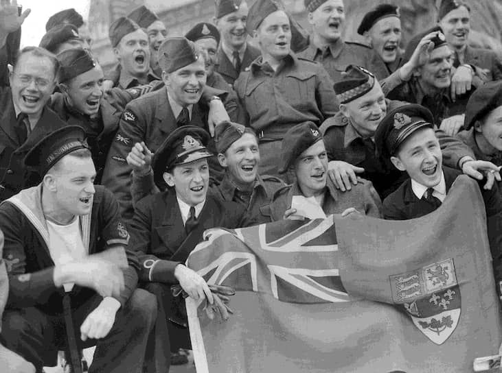 Канадские военные в Лондоне, 1943 год