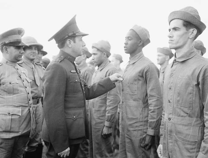 Рекрутирование в кубинскую армию, 1942 год