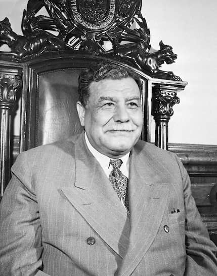 Президент Гондураса Тибурсио Кариас Андино, 1945 год