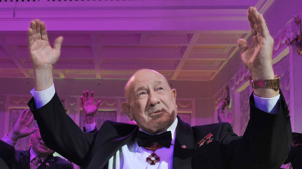 KMO 134586 00774 1 t218 154155 биография алексея леонова летчика космонавта