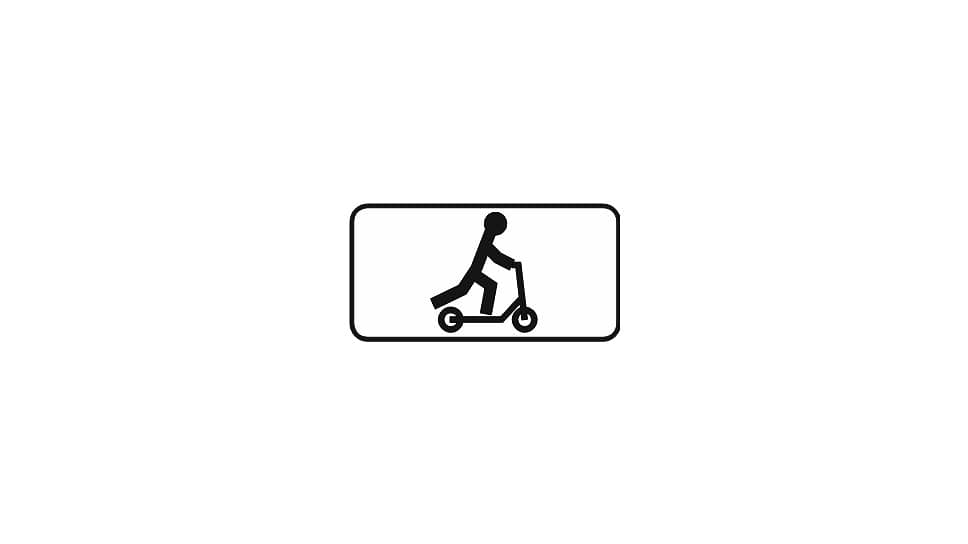 Табличка 8.27 «Лица на средствах индивидуальной мобильности»