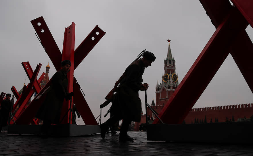 Москва, Россия. Репетиция торжественного марша в честь годовщины военного парада 1941 года на Красной площади