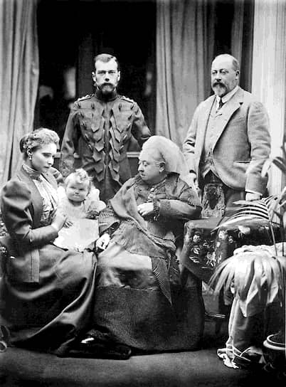 Близость к британской королевской семье не мешала Николаю II строить далеко идущие планы по захвату владений Великобритании 
