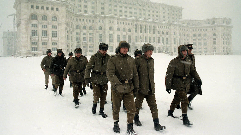 николае чаушеску и его жена биография. Смотреть фото николае чаушеску и его жена биография. Смотреть картинку николае чаушеску и его жена биография. Картинка про николае чаушеску и его жена биография. Фото николае чаушеску и его жена биография