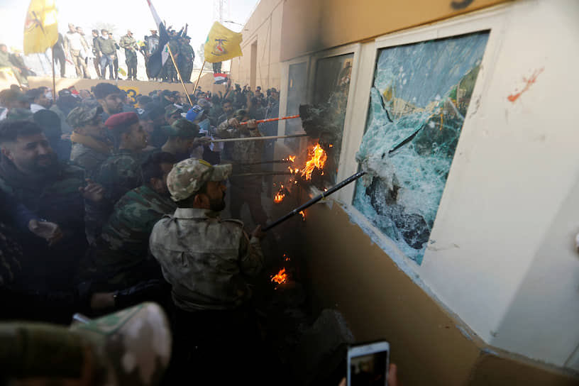 Попытка штурма американского посольства в Ираке 