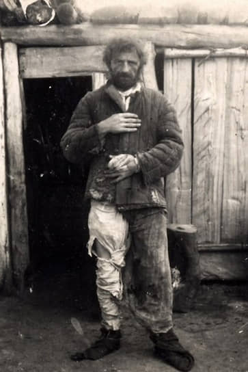 Младший лейтенант Иван Бакланов до того, как попасть в плен, провоевал меньше месяца. Большая часть войны прошла для него в лагерях и побегах из них.