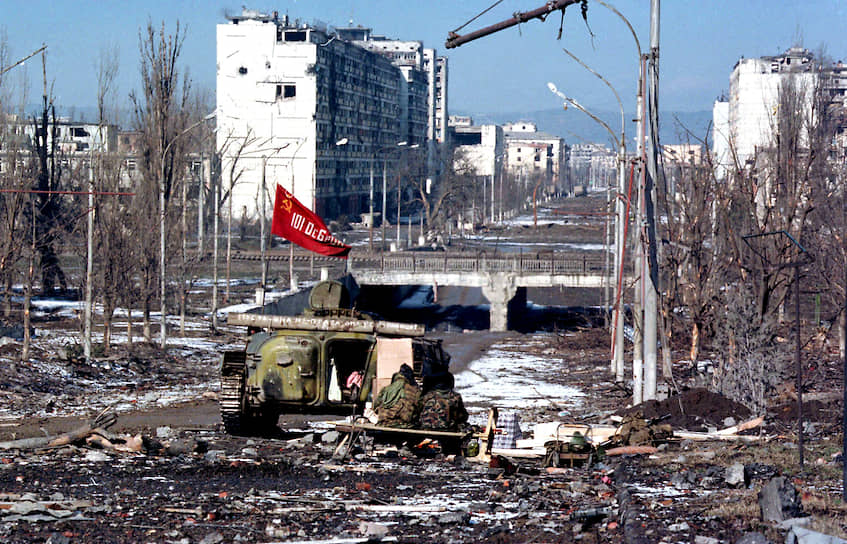 Площадь Минутка в Грозном, февраль 2000-го года