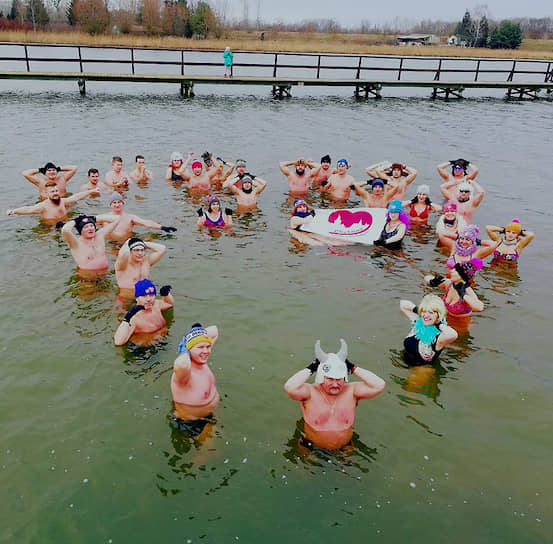 Хотя февраль и называется по-польски «люты», любителям зимнего плавания из Хелмо это не мешает по-своему отмечать День святого Валентина