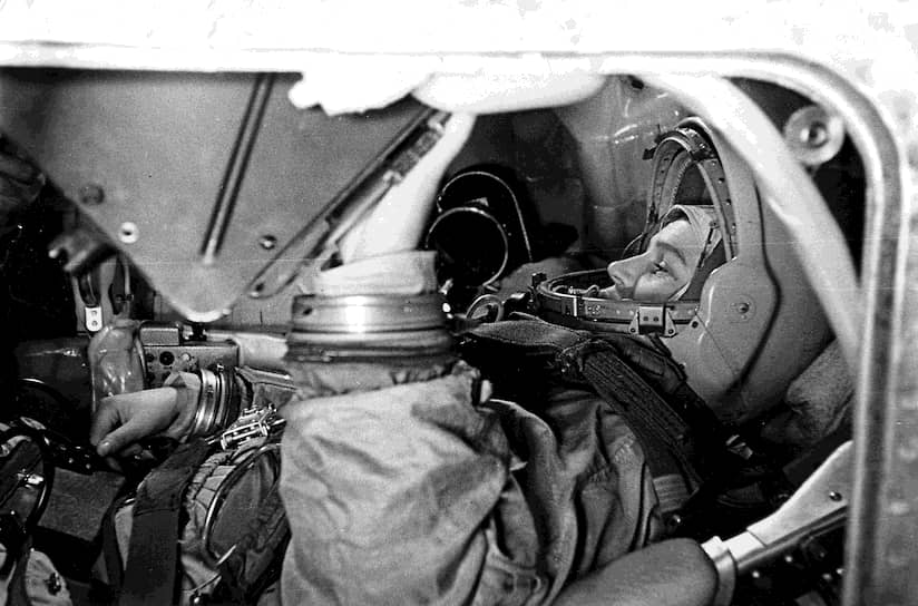 &lt;b>Валентина Терешкова&lt;/b> 
&lt;br>Герой Советского союза, единственная в мире женщина, совершившая космический полет в одиночку (16 июня 1963 года). Первая в России женщина в звании генерал-майор
